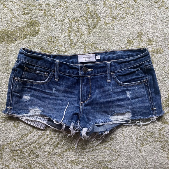 denim abercrombie and fitch low rise shorts - Picture 1 of 3